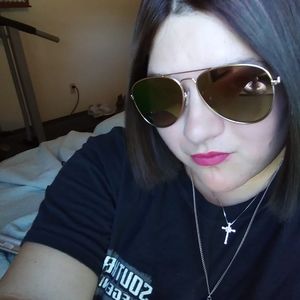 Meet your Posher, Krystal